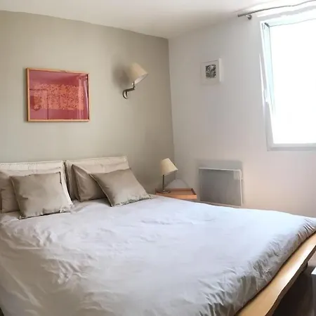 T2 St Martin Du Touch Airbus Quiet And Spacious Apartment *